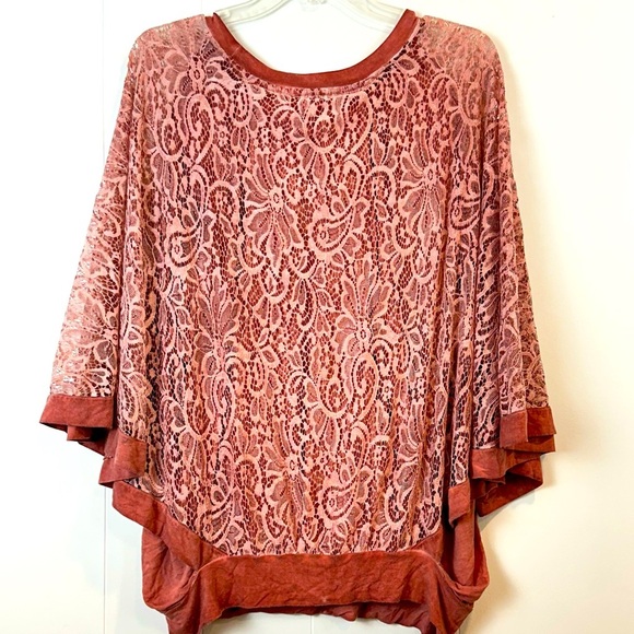 Umgee Burnt Orange Lace Batwing Top Size S - Picture 3 of 6